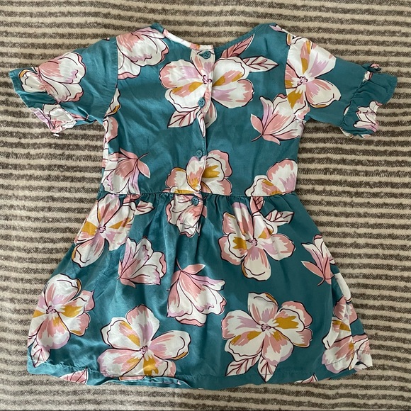 Bundle 3 EUC Girls 2T Dresses - Carters, Osh Kosh, Cat & Jack - Picture 11 of 11